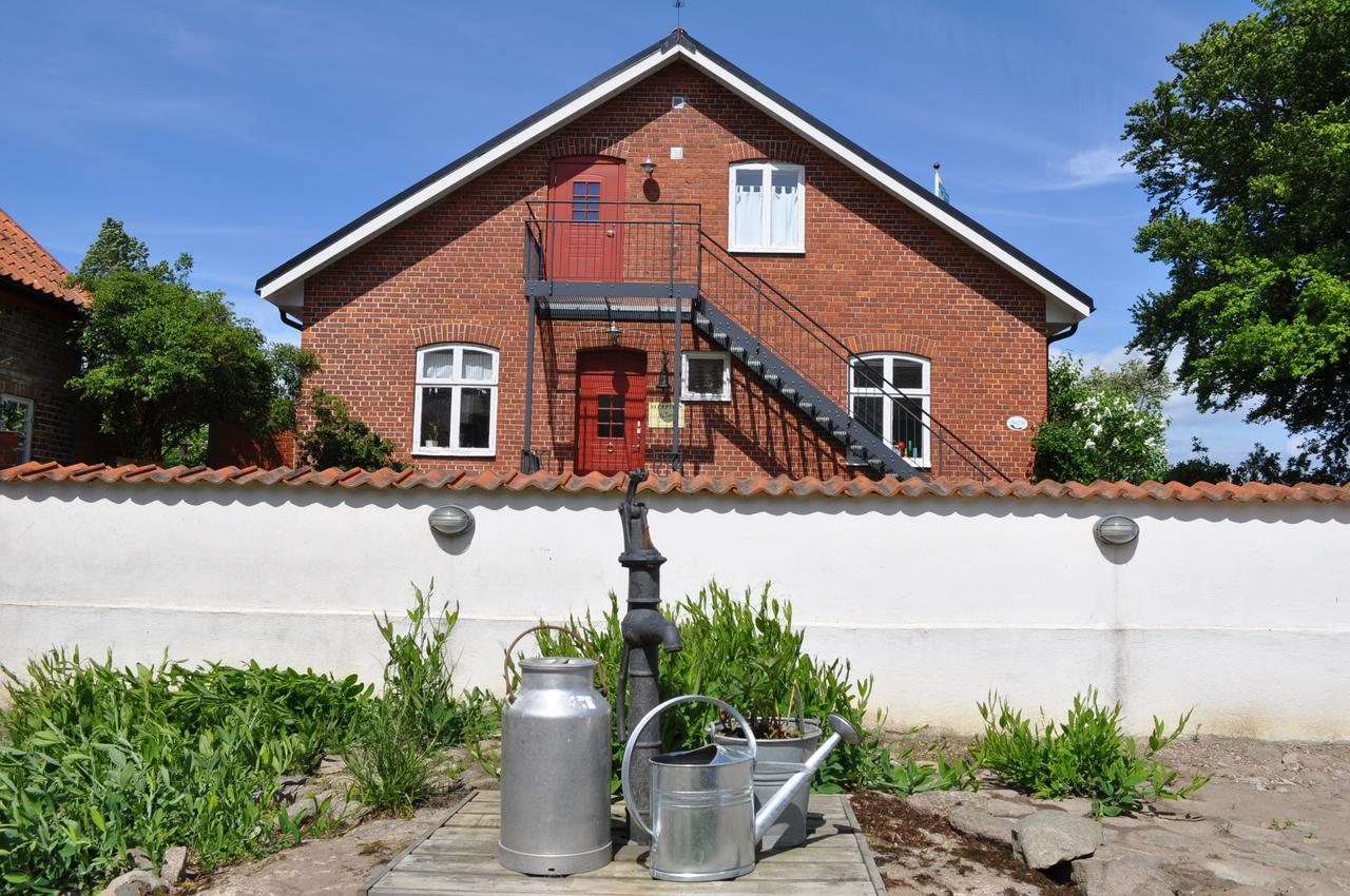 Villa Sandby B&B Borrby Εξωτερικό φωτογραφία